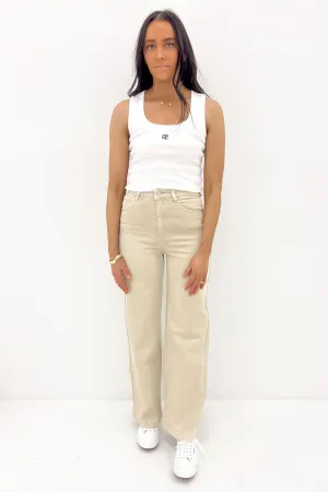 A 94 Wide Jean Clay