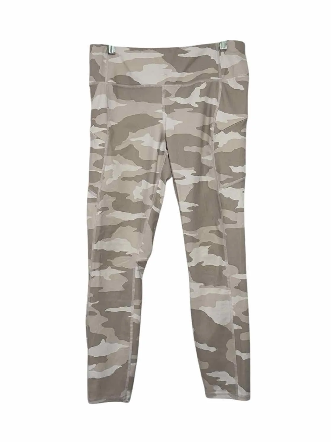Athleta Size Medium Camouflage Pre-Owned Leggings- Ladies