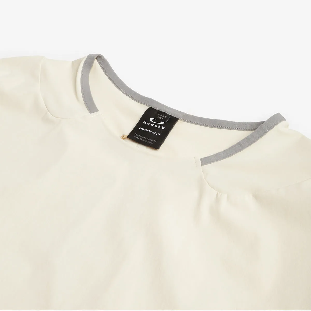 Best-Selling Oakley Latitude Flight Convert Shell T-Shirt  Limited Release!