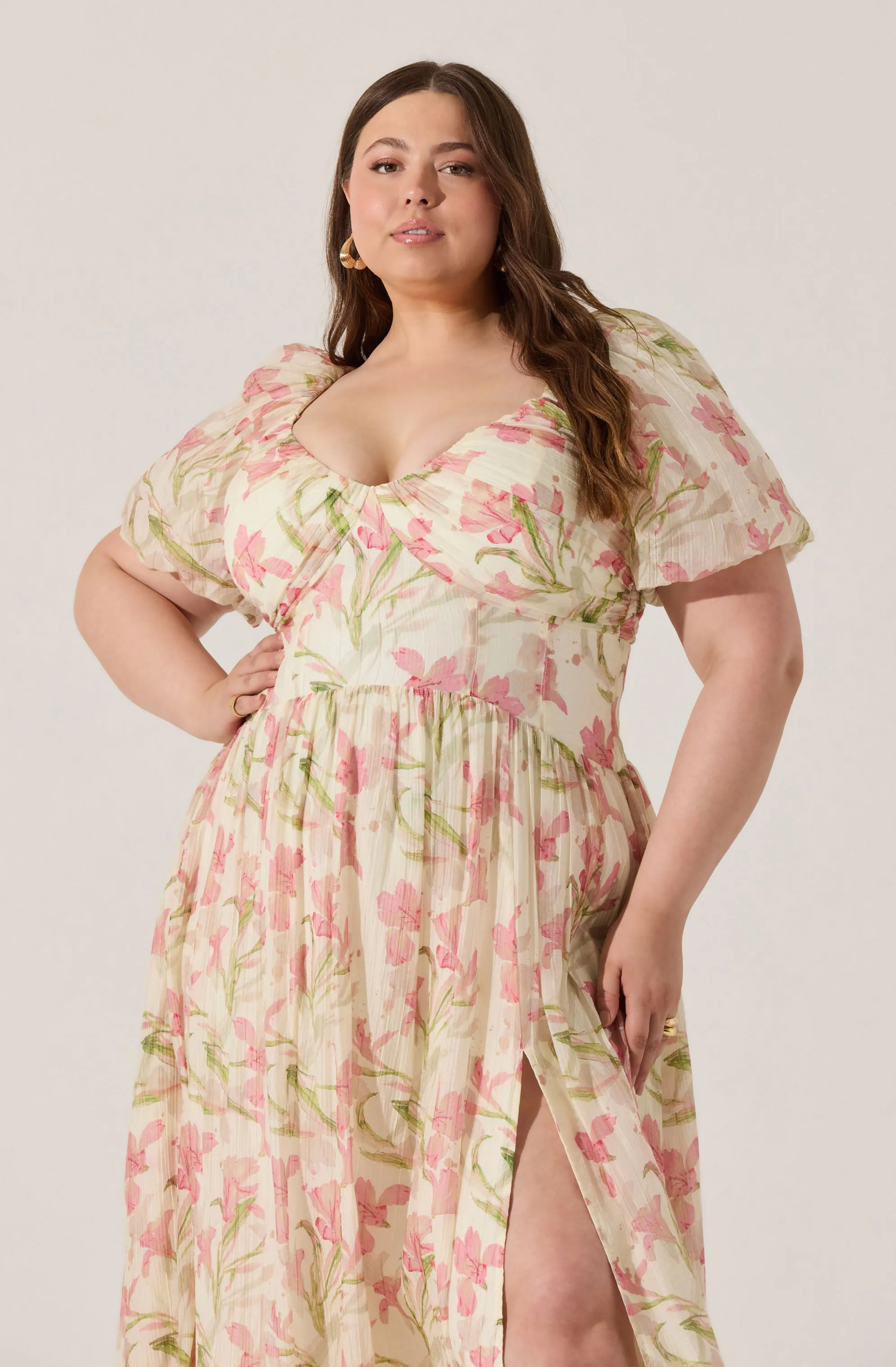 BestSelling Sasilia Floral Puff Sleeve Dress  Ends Soon!