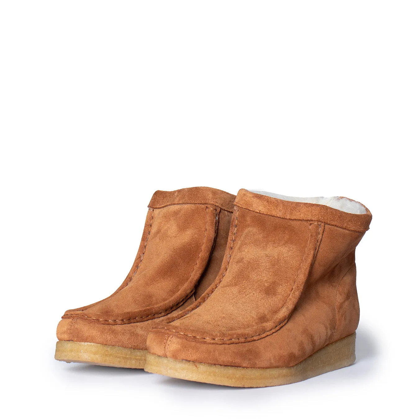 Editors Pick Clarks Originals Womens Wallabee Hi Boot Caramel WLined  Today Only!