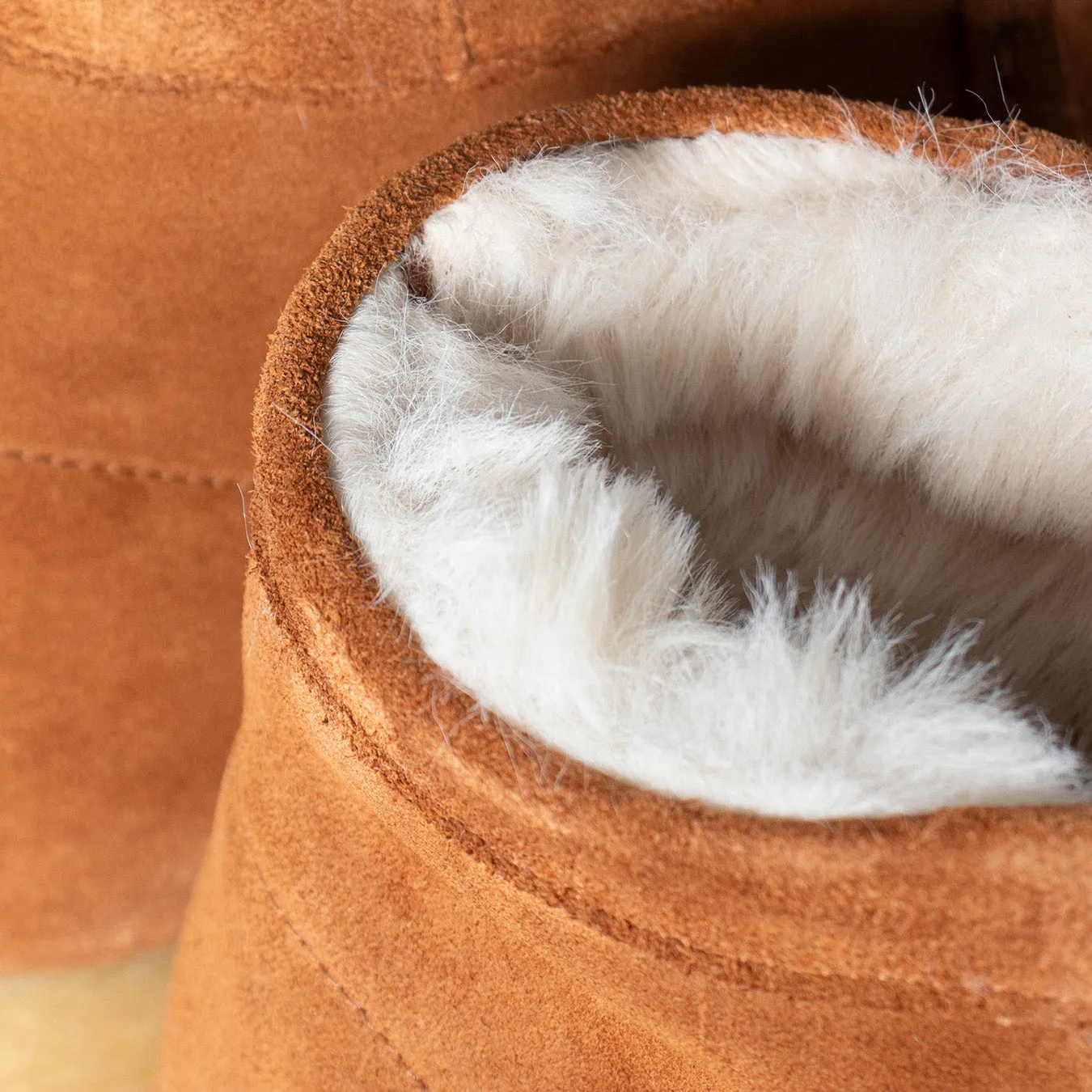 Editors Pick Clarks Originals Womens Wallabee Hi Boot Caramel WLined  Today Only!