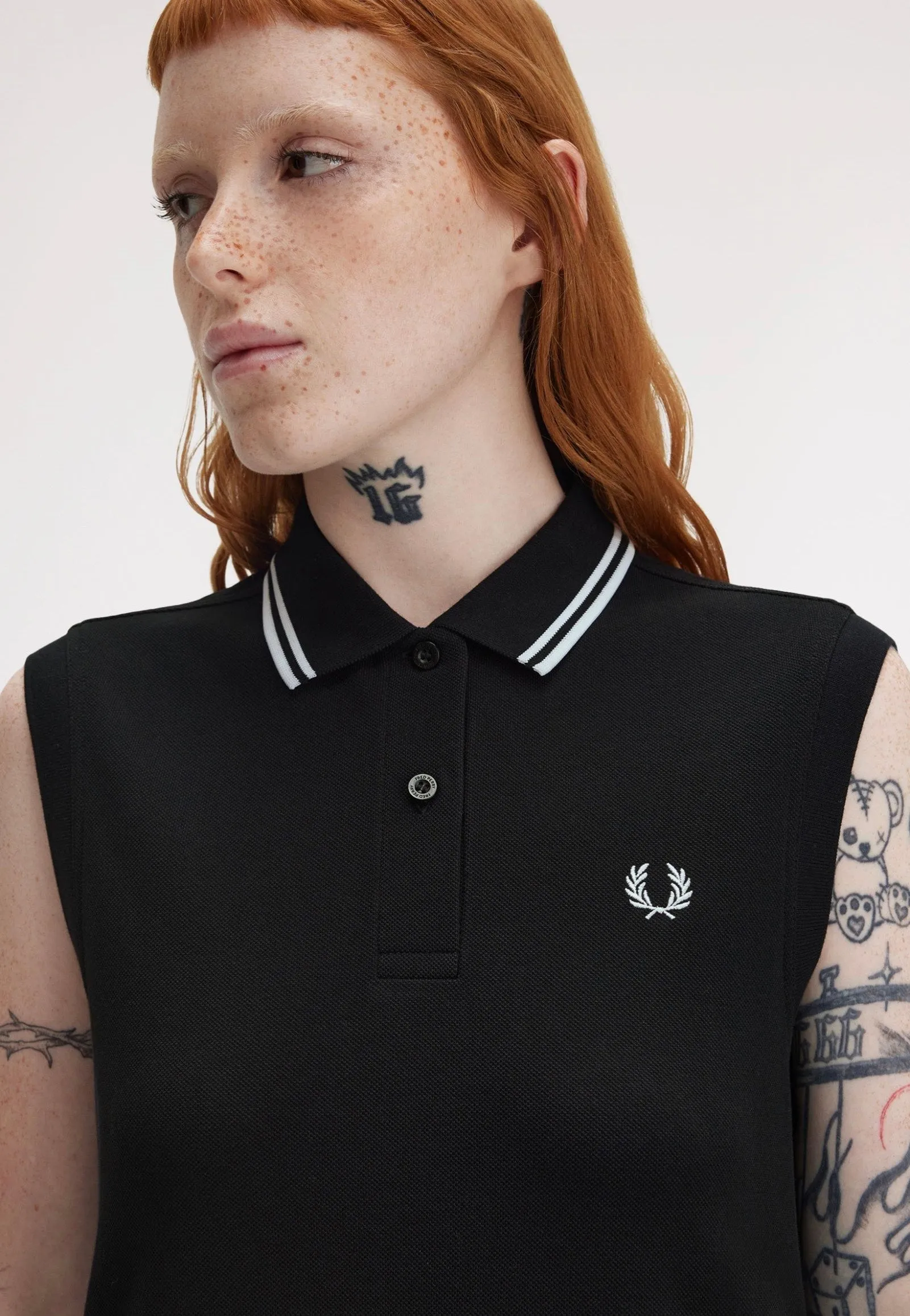 Fred Perry - The Sleeveless FP Black - Dress