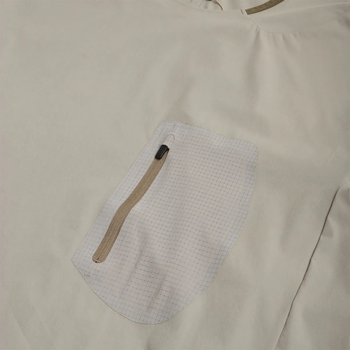Limited Edition Oakley Latitude Flight Convert Shell T-Shirt  Dont Miss Out!