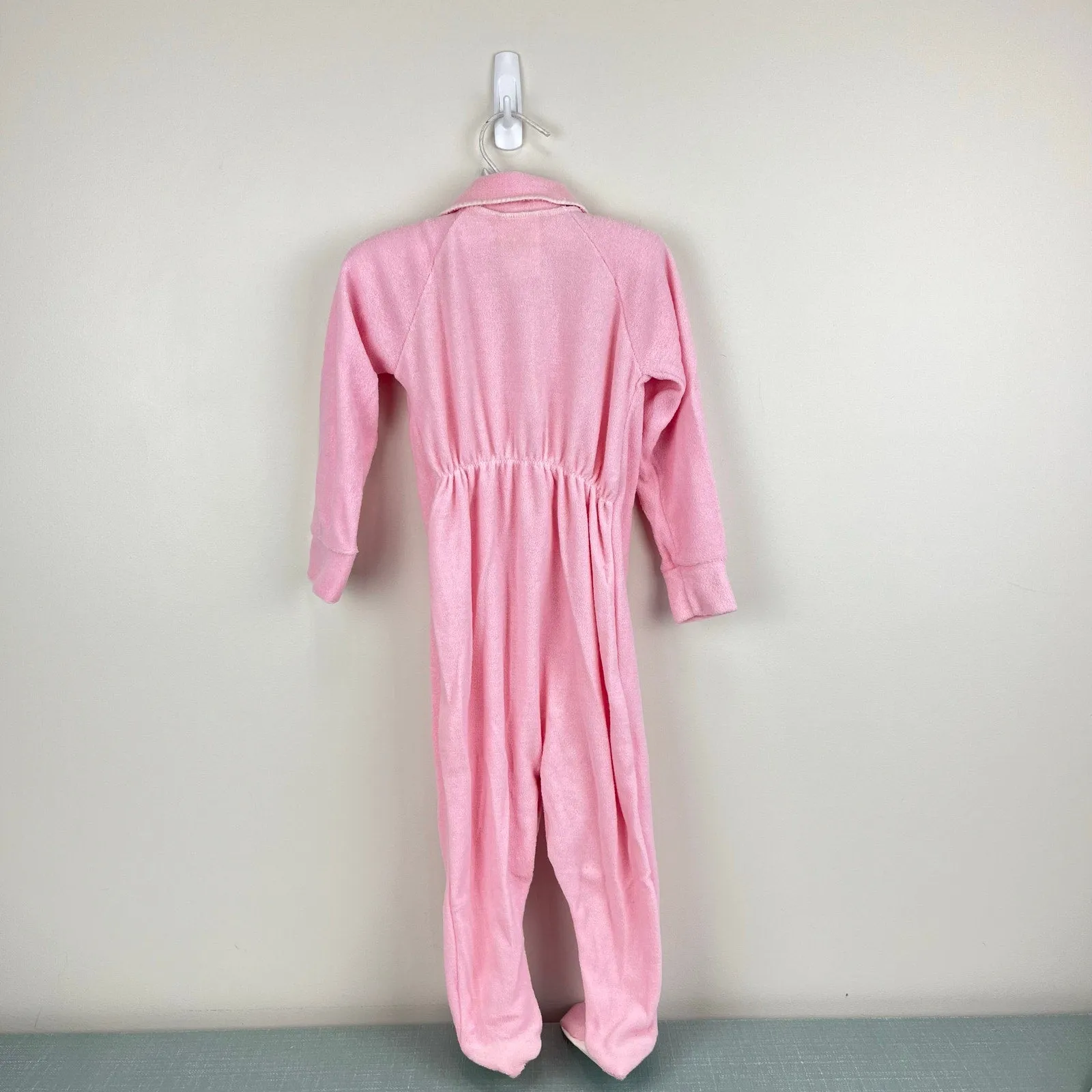Limited Edition Vintage Winnie the Pooh Footie Pajama Sleeper XL 30 Months  Almost Sold Out!