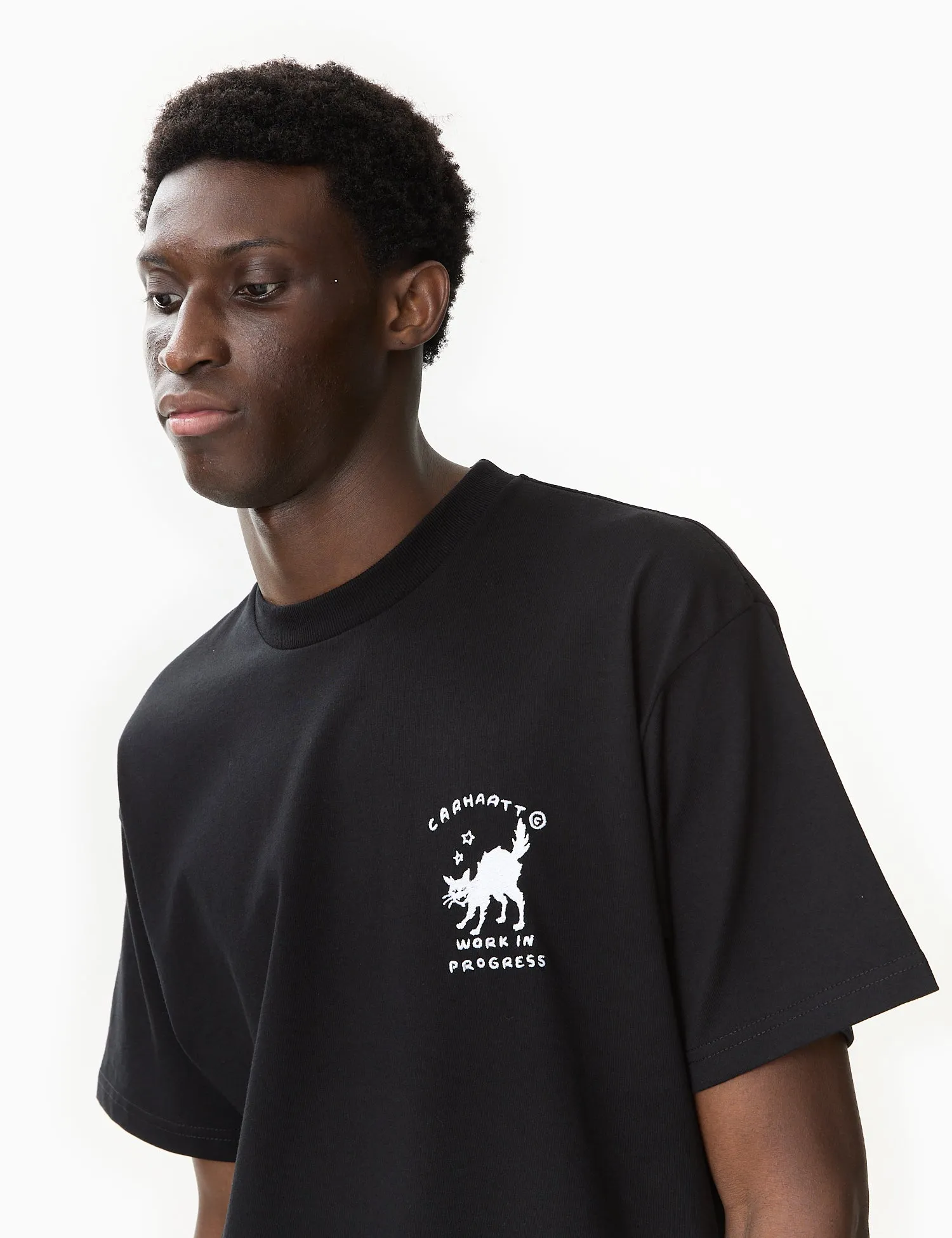 Luxury Feel Carhartt-WIP Icons T-Shirt (Loose) - Black/White  Stylish & Comfortable