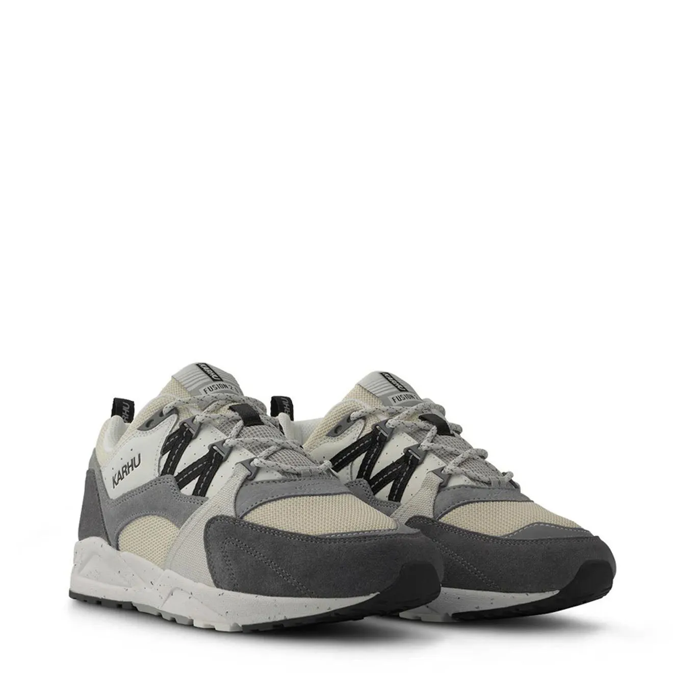 Luxury Feel Karhu Fusion 2.0 Trainer Limestone / Jet Black  Last Few Pieces!