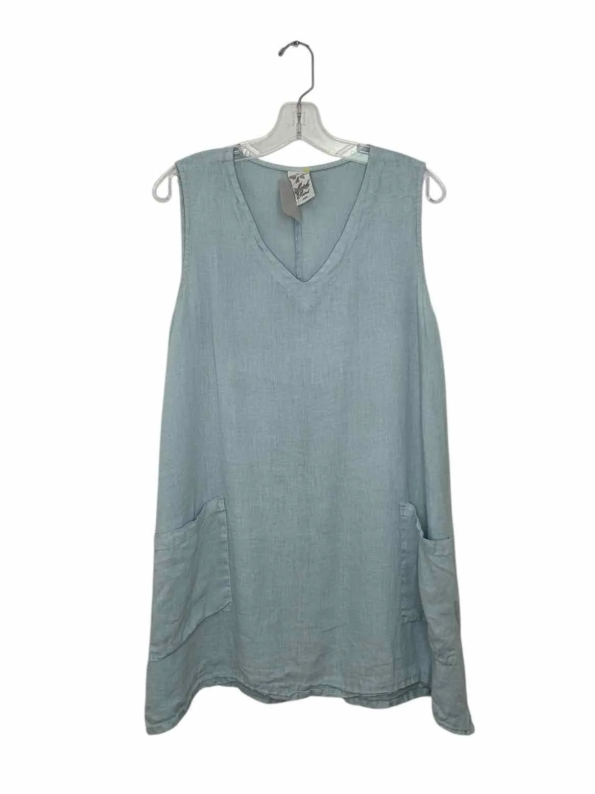Match Point Size M/L Lt. Blue Pre-Owned Tank Top- Ladies