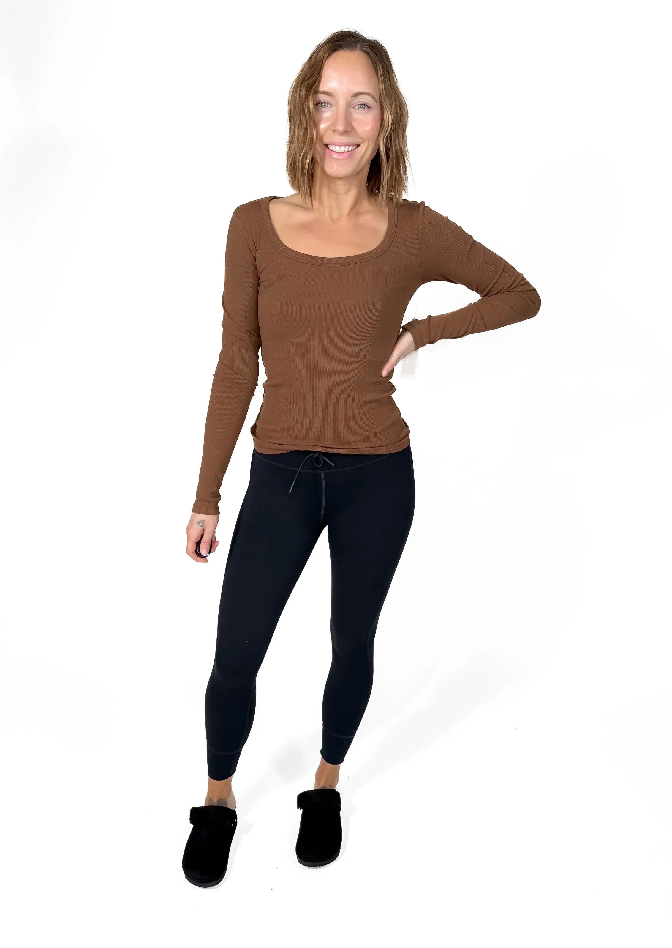 MONO B Linley Ribbed Scoop Neck- COCOA DUST-FINAL SALE