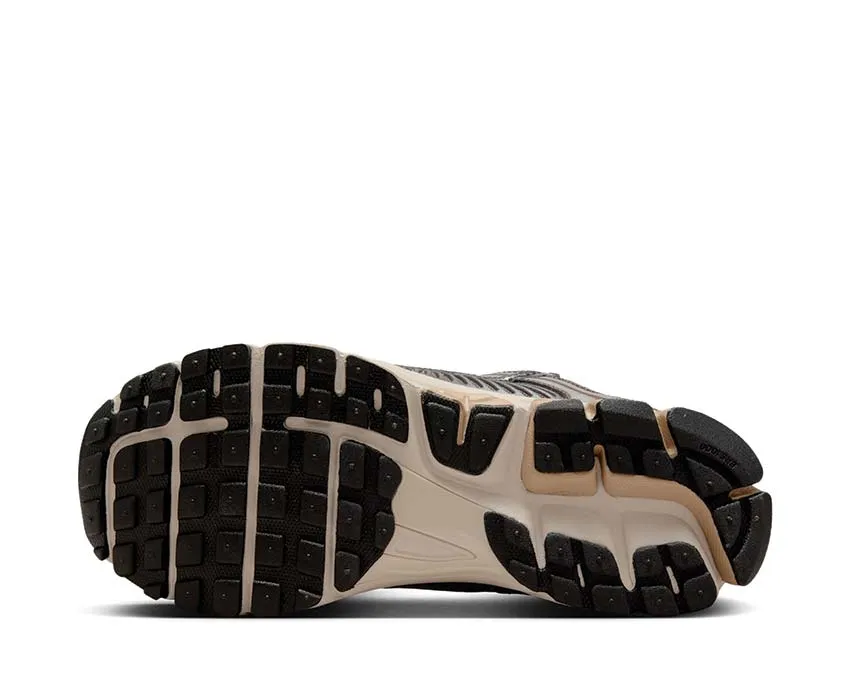 Nike Zoom Vomero 5 W "Baroque Brown"
