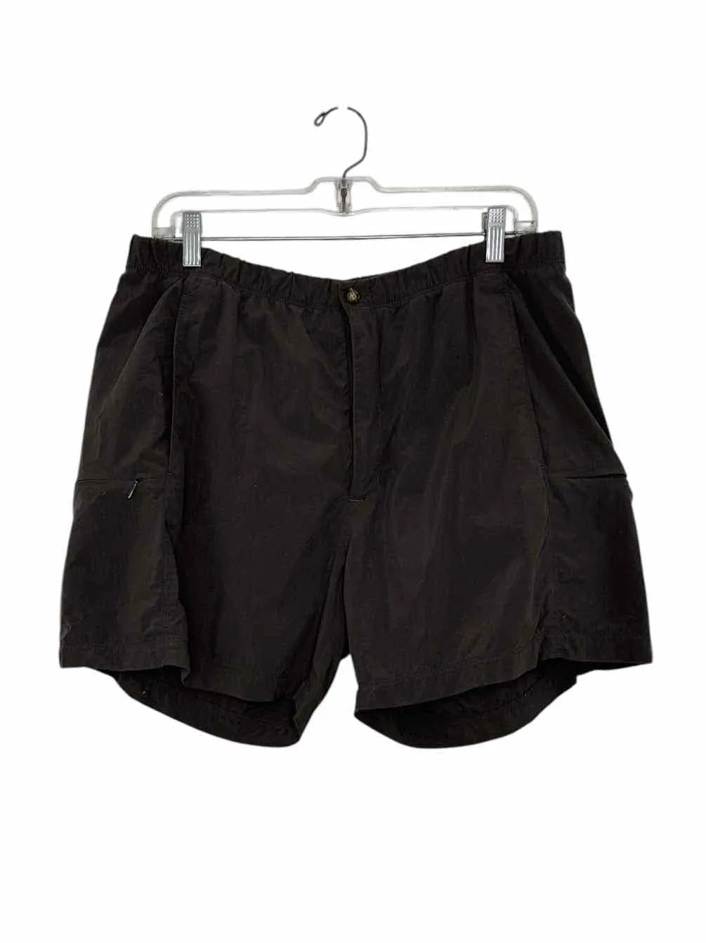 North Face Size X-Large Grey Pre-Owned Shorts- Ladies