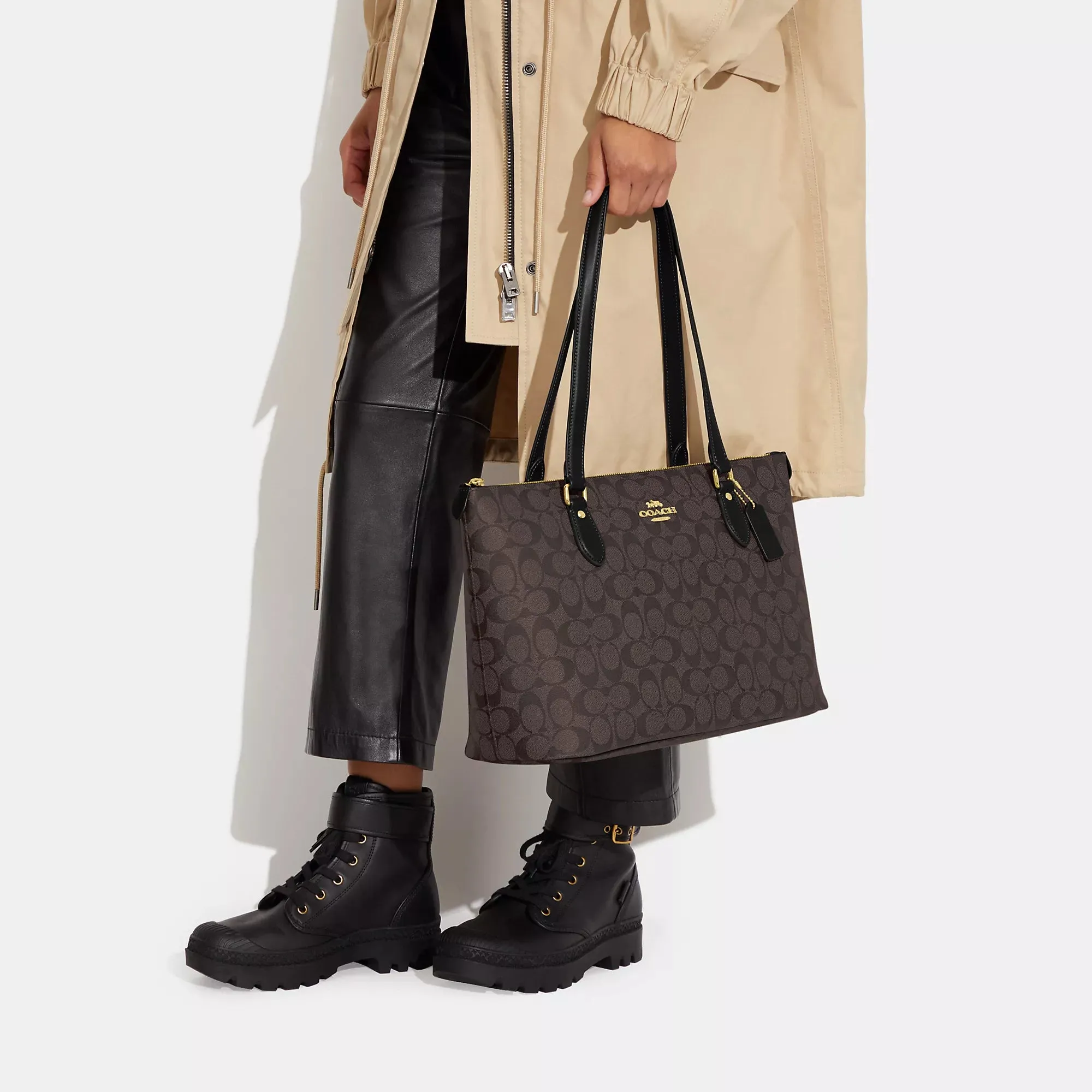 Reformation Coach Outlet Gallery Tote In Signature Canvas