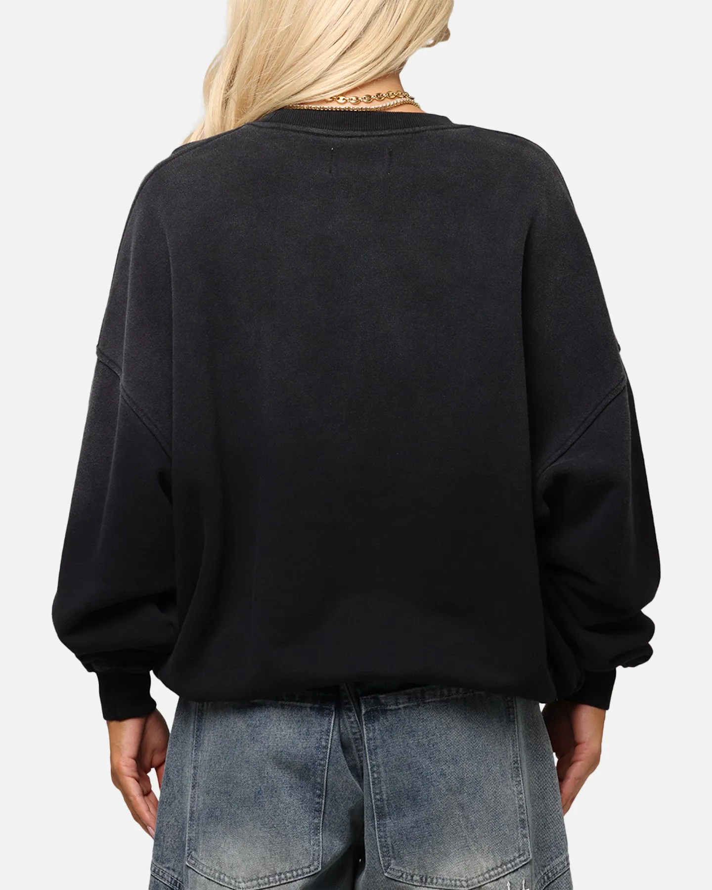 Saint Morta Spray Logo Crewneck Black