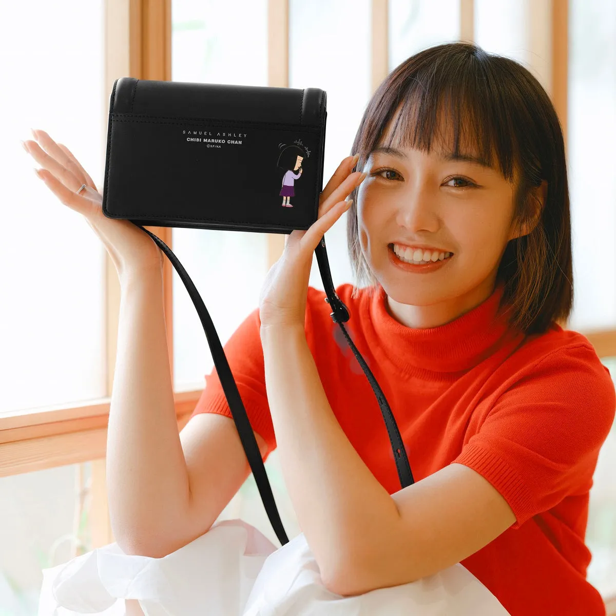 Samuel Ashley x Chibi Maruko Chan East-West Leather Crossbody Bag