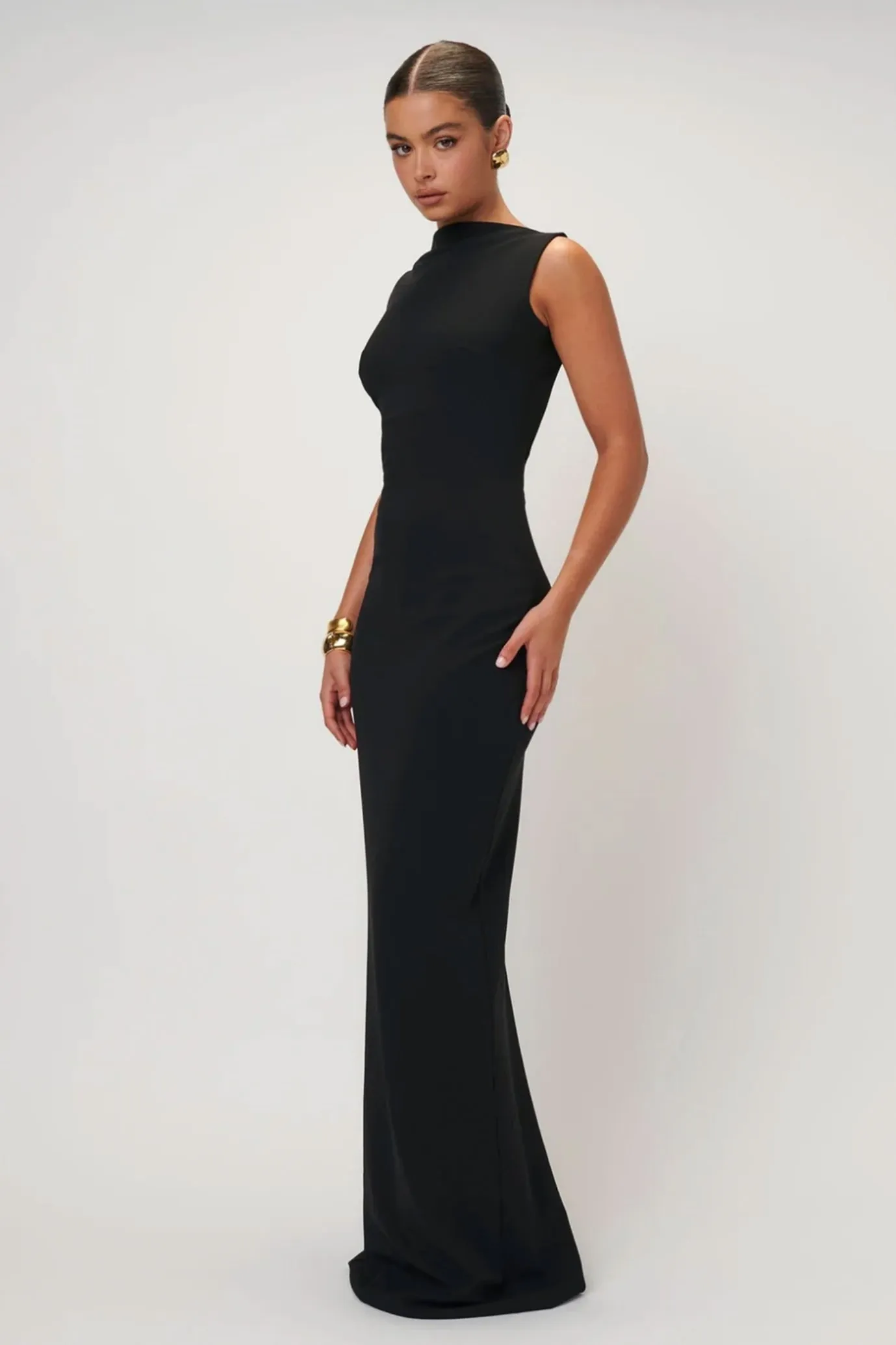 Verona Gown Black by Effie Kats