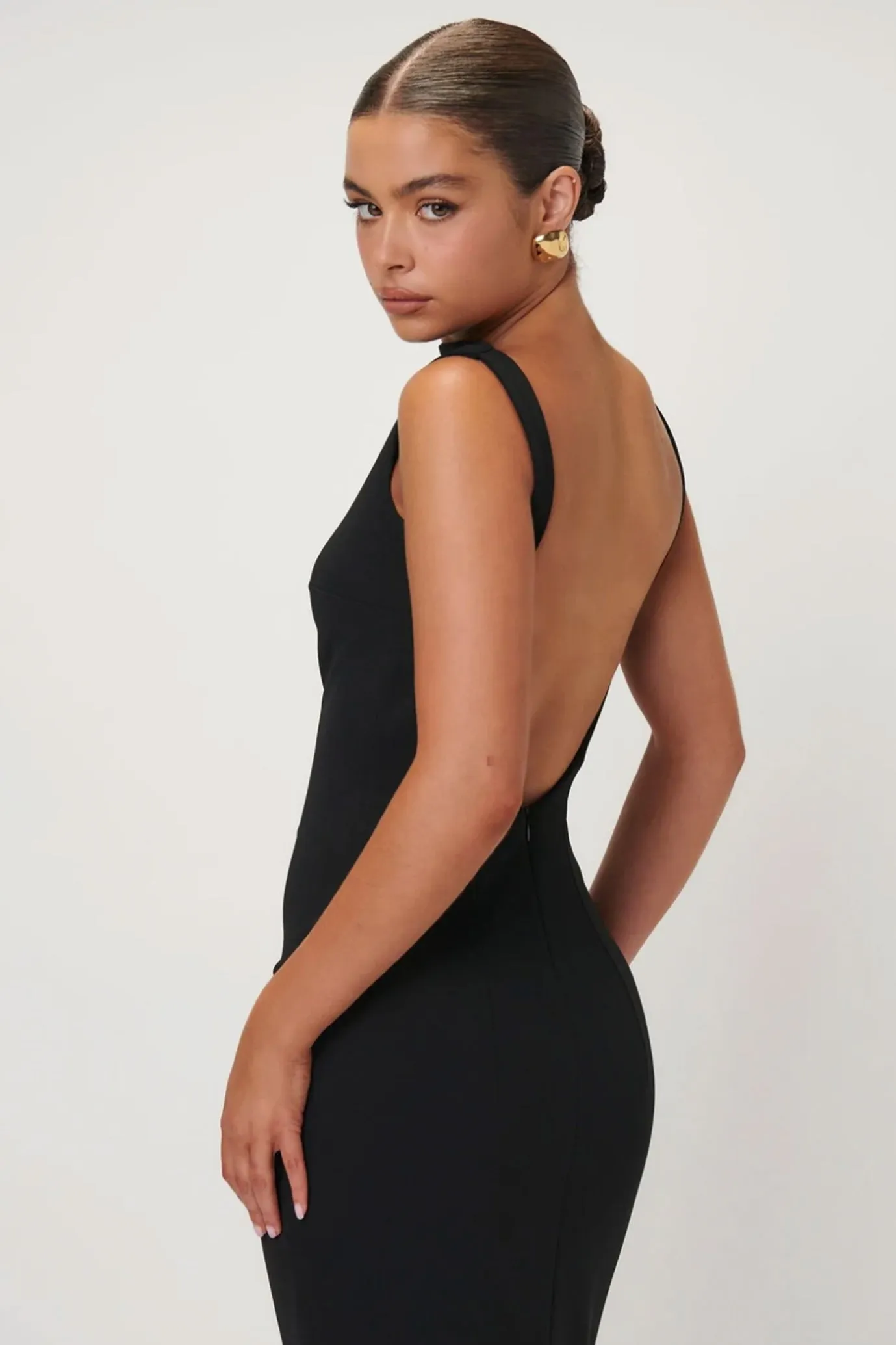 Verona Gown Black by Effie Kats